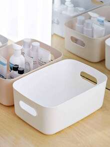 这款白色塑料收纳盒为单件装，可用于整理卧室、客厅、书房、宿舍和衣柜中的衣物、玩具、零食、饮料和玩偶等物品。它有助于保持物品防尘防潮。 - 白色 - 查看 11