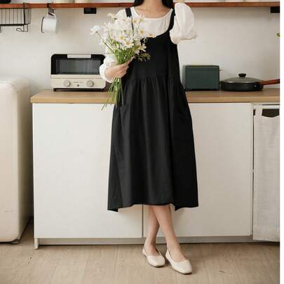 1 pieza Delantal de unicolor, estilo casual, algodón transpirable, de longitud media, con bolsillos laterales, resistente al aceite y al agua, con correas ajustables, adecuado para cocinar, jardinería y manualidades