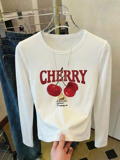 Áo thun dài tay màu trơn, kiểu dáng cổ điển in hình quả anh đào dành cho nữ cỡ lớn.