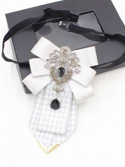 1pc Retro Houndstooth Bow Tie Necklace, Satin Bow Rhinestone Decor Collar Necklace, Collegiate Style Shirt Collar Accessory,Festival,Travel