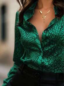 经典蛇纹印花缎面性感迷人衬衫，小众设计，百搭修身，春季度假必备 - 綠色 - 查看 4