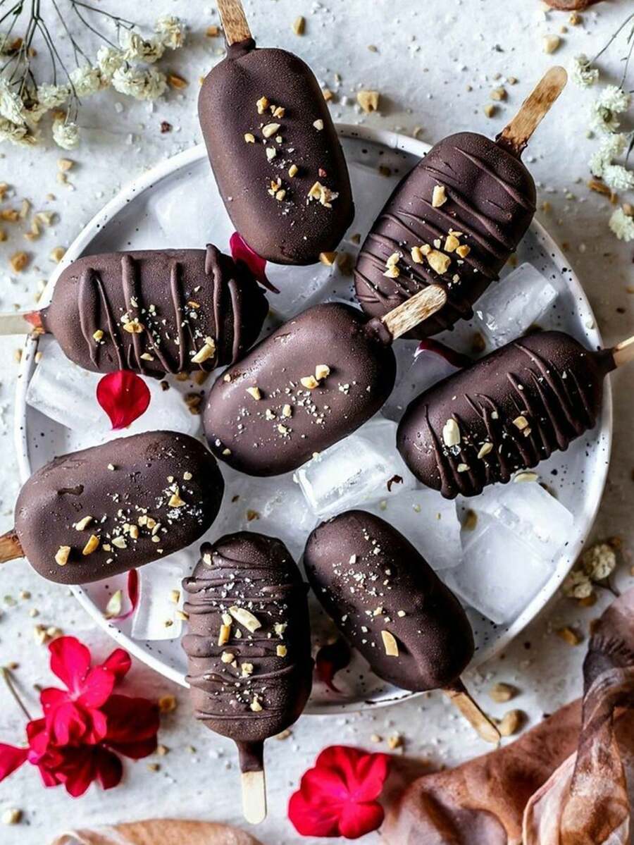 1/2个椭圆形冰淇淋冰棒模具，4孔和8孔硅胶冰棒模具，适用于自制冰淇淋、蛋糕棒棒糖、巧克力棒和冰块 - 白色 - 查看 1