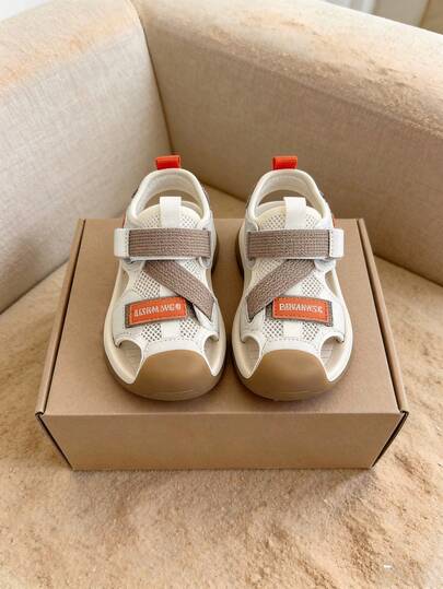 儿童功能凉鞋，透气网布魔术贴，黑白撞色防滑耐磨男童沙滩鞋