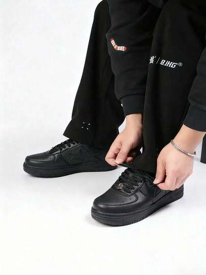 حذاء رياضي بتصميم جديد لعام 2026 من نوع Ape STA SK8 بأصبع قدم دائري وأربطة، مريح وأنيق، متوفر بمقاسات للرجال والنساء، مناسب للارتداء في المدرسة، المقاسات الكبيرة تأتي مع علبة الحذاء