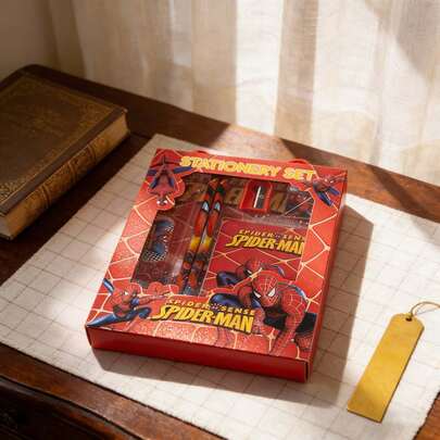 Marvel 1件套主题儿童文具套装 - 卡通英雄学习用品套装，包括铅笔、笔记本、卷笔刀、尺子等，适合男孩和粉丝返校礼物。