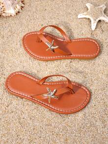 女童棕色仿皮人字拖，饰有金属海星吊坠，适合海滩度假和夏季穿着 - 橘色 - 查看 5
