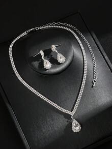 欧美时尚几何图案休闲铜质两件套首饰，适合新娘、伴娘、派对、摄影等场合，全年皆宜。 - 銀色 - 查看 4