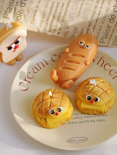 1/2/3 Pcs Simulation Bread Scented Candles, Cute Cartoon Design, Milk & Coffee Fragrance, Natural Soy Wax, Smokeless, Warm & Relaxing Room Decor. Ideal Gifts For Mother's Day, Birthday, Housewarming, Wedding Favors, Perfect For Food Lovers.