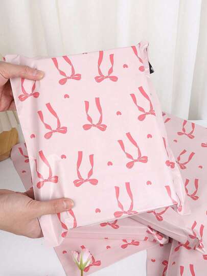 Túi đựng hình trái tim, nơ hồng, ruy băng đỏ (1 cái/10 cái/20 cái), túi gửi hàng bằng nhựa PE, túi vận chuyển dày dặn, thích hợp cho nữ giới, Ngày Valentine, Ngày của Mẹ, mùa tựu trường, vận chuyển hàng hóa, quần áo, văn phòng phẩm, quà tặng tiệc tùng, bao bì đa năng, bao bì quà tặng ngày lễ lý tưởng, đáp ứng nhiều nhu cầu khác nhau của bạn.