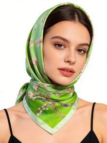 1条65*65厘米方形丝巾，女士缎面丝绸仿梵高杏花印花，多功能，可作领巾、头巾、披肩。 - 彩色 - 查看 12