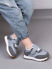 1 Pair 2026 New Children's Casual Sneakers, Boys' Soft Sole Non-Slip Leisure Shoes, Daily Sports School Running Flat Shoes - Grey - View 10