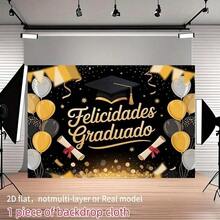 2D Flat, 1 Piece Spanish/English Graduation With Golden Hat And Diploma  Spanish Congratulation Message 'Feliz Graduado'  Gold And Black Party Decoration, Suitable Indoor/Outdoor Graduation Parties, Photo Booth Background, Diploma Scroll Cutout (2D Flat) - 多色 - 查看 1