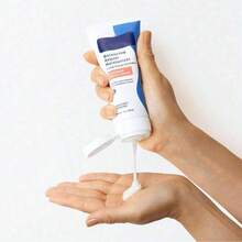 Moisturizing Cream, Specifically Designed For The Face And Body,  1 Ounce (28 Grams) - 彩色 - 查看 2