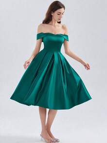 优雅女士长款缎面晚礼服，肩部镂空设计，饰以串珠花卉，高开衩设计 - 墨綠色 - 查看 1