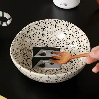 Bát sứ tráng men lốm đốm | Màu trắng ngà cổ điển với các chấm đen | Bát sâu lòng, thích hợp đựng salad, mì Ý, mì sợi | Bộ đồ ăn kiểu INS