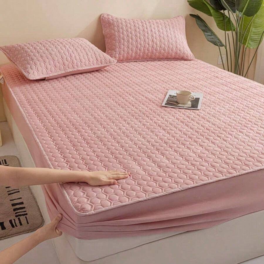 Fitted Sheets - Pink - View 1