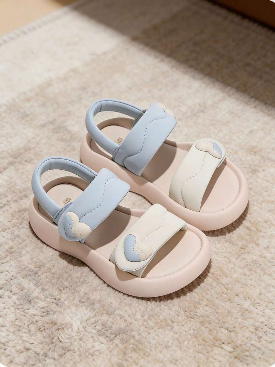 Girls' Heart Patchwork Thick Sole Sandals, Soft Bottom Lightweight Hook And Loop, Princess Style Children Summer Beach Shoes - Blue - View 1