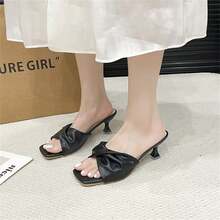 Giày sandal cao gót hở mũi đa năng dành cho nữ, kiểu dáng tối giản mùa hè mới, xếp ly, đối xứng, quai ngang gót, kiểu Pháp, thích hợp cho hoạt động ngoài trời. - màu đen - Xem 10
