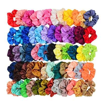 2pcs/Set Women's Fashion Solid Color Satin Hair Scrunchies Hair Accessories Set