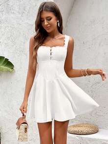 PARTHEA Vestido blanco elegante con pliegues, abotonadura y encaje, con espalda descubierta y efecto smocking - Blanco - Ver 1