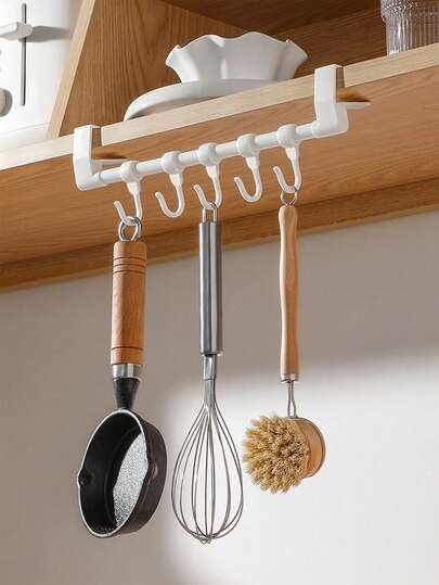 1个橱柜门挂钩，PP材质，厨房浴室收纳挂钩，免钻孔插卡式可拆卸壁挂式挂钩，完美的毛巾架和厨房用具收纳架，节省空间，安装简便，耐用塑料材质，可用于收纳锅具、锅盖、海绵、毛巾和餐具，多功能壁挂解决方案，轻巧坚固，背面防滑设计，非常适合小空间，公寓和宿舍适用，方便取用必需品，轻松拆卸和重新定位，不会损坏墙面。