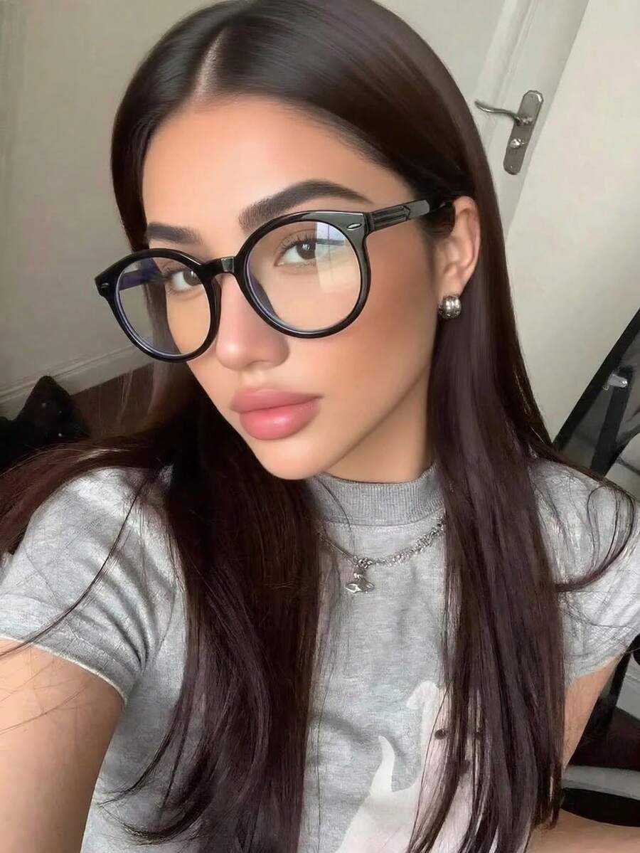 Women's Cute Round Plastic Black Frame Computer/Gaming/TV/Phone Glasses, Light Glasses, Fashion Optical Glasses - Black - View 1