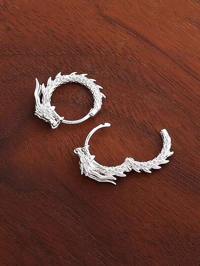 זוג אחד עגילי כסף בצורת דרקון בסגנון פאנק קז'ואל, עגילי דרקון מיניאטוריים אופנתיים, אביזרים למסיבות וליום יום לנשים