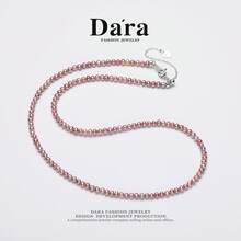 DARA 精选3-4毫米紫色淡水珍珠项链，每颗珍珠圆润饱满，散发着朦胧的紫色光泽，搭配优质S925银扣，精致的光泽尽显优雅气质。附赠精美礼盒，无论是日常佩戴还是作为贴心礼物，都能为您的生活增添一抹优雅！ - 紫羅蘭色 - 查看 2