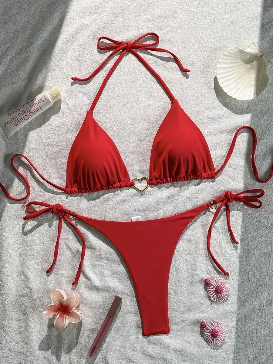 新款欧美风三角比基尼上衣，饰有心形金属装饰，挂脖式设计，性感纯色泳装，适合夏季海滩度假。 - 紅色 - 查看 1