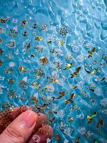 12片装烫金激光金色海洋系列美甲贴纸 3D夏季海星贝壳海螺美甲贴花 Y2K美人鱼美甲用品美甲滑块 - 彩色 - 查看 6
