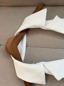 优雅无袖露背A字迷你连衣裙，女士裹身设计，适合派对穿着 - 白色 - 查看 4