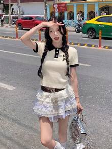 女士米色和黑色 Polo 衫 - 时尚优雅休闲甜美修身罗纹短袖上衣，饰有蝴蝶结，适合春夏日常穿着 - 杏色 - 查看 7