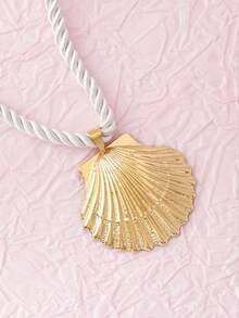 1pc Exaggerated Ocean Style Starfish Necklace - Scallop - View 3