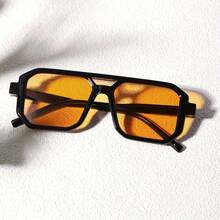 1 Pair Men's Black Square Flat-Top Glasses, PC Frame Retro Wide Leg Anti-UV Rivet Personalized Street Style Fashion - Black - View 4