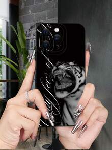 时尚流行个性化黑白老虎手机壳，镶嵌水钻牙齿，搭配草书图案设计，奢华防震，美观可爱，镜头凸起保护，兼容 17/17Pro/17Pro Max、16、15、14、13、12、11 Plus/Pro Max及系列，以及Galaxy S/A系列，复活节、圣诞节、万圣节礼物/生日礼物，送给女朋友、男朋友、朋友或自己都合适。 - 黑色 - 查看 1
