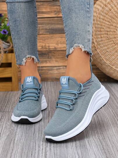 Women's New Arrival Plus Size Blue Knit Upper Dual-Color Sole/Slip-On Casual Sports Shoes, Fashionable Comfortable Flat Middle-Aged Running Sneakers