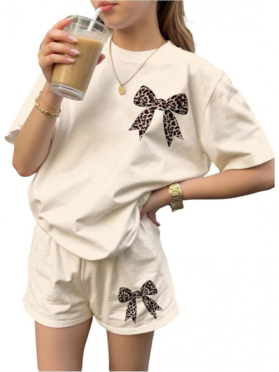 Girls 2 Piece Summer Outfit Cherry Bow Graphic Tee & Shorts Set Cute Casual Outfits - 多色米色 - 查看 1
