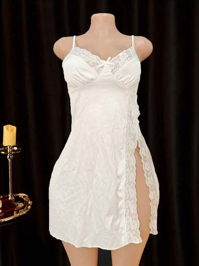 Women's Sexy White Lingerie Set, Lace Trim Side Slit Spaghetti Strap Nightgown, Bowknot Deep V-Neck Sleepwear, Sexy Underwear