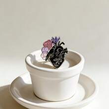 1 chiếc ghim cài áo hình trái tim hoạt hình màu đen, phụ kiện đa năng dùng hàng ngày. - Nhiều màu - Xem 2