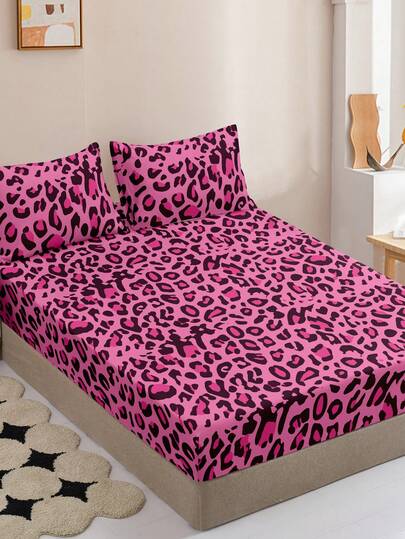 3 قطع طقم ملاءة وسادة بطبعة نمر وردي (1 ملاءة مطاطية + 2 كيس وسادة، بدون حشوة الوسادة)، غطاء سرير مطاطي مانع للانزلاق، ديكور شخصي للغرفة/سكن الطلاب، ملاءة وطقم كيس وسادة ناعم وصديق للبشرة