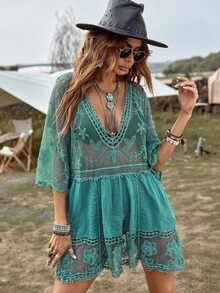 New V-Neck Lace Embroidered Sunscreen Outfit, Sexy Bikini Swimsuit, Beach Cover For Women - Green - View 12