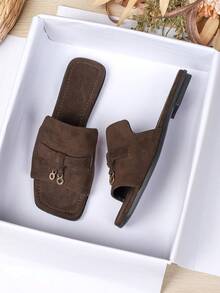 Women's Flat Sandals 2026 Spring/Summer New Versatile Soft-Sole Beach Sandals, Fashion Roman Sandals For Women, Plus Size 41-43,Holiday Essential - Brown - View 1