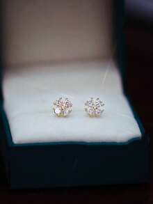 1 Pair Luxury S925 Sterling Silver Sparkling Zirconia Flower Stud Earrings, Versatile For Commute, Daily Wear, Jewelry, Wedding, Party Gift For Women - Flower - View 5
