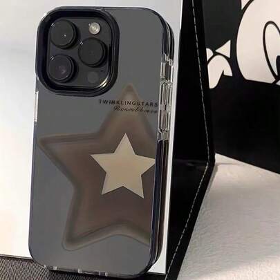 1 chiếc ốp lưng điện thoại trong suốt hai màu, viền đen thời trang, họa tiết ngôi sao năm cánh cổ điển, chống sốc, chất liệu TPU+PC cao cấp, tương thích với iPhone 13 14 15 Pro Max 16 16 Pro 16 Pro Max 16 Plus 16e 17 17 Pro 17 Pro Max 17 Air, 11 12 Pro Max Silicone X Thời trang XR Trong suốt XS Max Bảo vệ toàn diện 7 Chống rơi 8 Plus Ốp bảo vệ, 13 Mini Cá nhân hóa 12 Mini Nam Nữ 7 Plus 12 Pro Cổ điển 14 Pro Nghệ thuật 14 Plus Thời trang 15 Plus Phong cách INS 14 Pro Dễ thương 13 Pro Cặp đôi 13 Pro Max Thời trang 14 Pro Vỏ mềm 11 Pro Mới 15 Pro Độc đáo