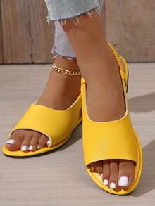 Giày sandal hở mũi màu trơn thời trang mùa hè cho nữ - Nâu và đen, đế bằng, hở mũi, đế cao su, giày thường ngày thoải mái, giày sandal thời trang phù hợp để mặc thường ngày, thiết kế xỏ ngón - Màu vàng - Xem 6