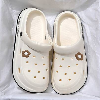 MAOLI Sandalias casuales, transpirables y huecas con decoración floral marrón para mujer, planas con rebote, ligeras y transpirables, adecuadas para interiores/exteriores, playa/deportes, sandalias de verano elegantes y con flores, de unicolor clásico, pantuflas de verano para mujer, zapatos de verano huecos, zapatos de moda para mujer, sandalias