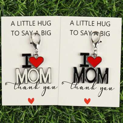 1/2 móc khóa tráng men "Tôi yêu mẹ" "Một cái ôm nhỏ để nói lời cảm ơn lớn" - Quà tặng Ngày của Mẹ dành cho mẹ kèm thiệp chúc mừng.