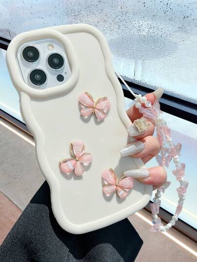 1 ốp lưng điện thoại màu trắng trơn hình bướm hồng 3D | Viền lượn sóng + Dây đeo ngọc trai giả | Ốp bảo vệ chống sốc dễ thương dành cho nữ. Chống sốc, chống trượt & chống trầy xước | Tương thích độc quyền với 17 Pro Max | Tương thích với dòng 17/16/15/14/13/12/11, dòng S20-S25, dòng Note 14/13/12 & A56 5G | Món quà hoàn hảo cho Ngày Valentine / Năm mới.