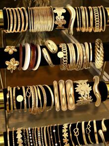 30/25/15/13/10/7/6件套复古多件套可叠戴粗链手镯，款式包括几何、花卉、心形、水滴形、扭曲形、人脸、星芒形、浮雕、爱心文字、波浪形、编织形、树脂珠、仿珍珠、水钻、亮片、蛇形链、飞机链、马蹄形链、锁链等，CCB多元素，简约光滑厚手镯套装，适合节日、派对、约会、送礼、日常佩戴。 - 金黃色 - 查看 8