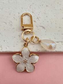 Elegant Cherry Blossom Shaped Keychain Inlaid With Multicolored Pearls, Ladies' Bag Decoration, Car Key Pendant, Perfect For Gifting To Friends And Family During Holidays - trắng - Xem 4